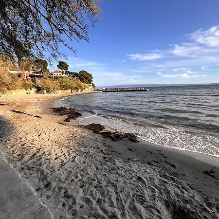 Апартаменты Beachside With Parking Сплит