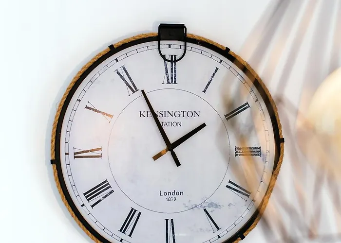 Firule Apartment-two Bedroom Urban Chic-prime Location-walk To Beach-free Parking * Split